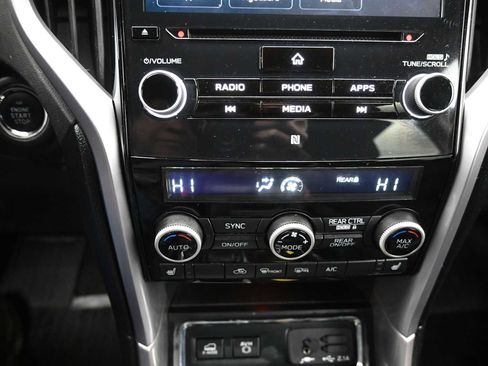 Used 2022 Subaru Ascent Premium w/ Convenience Package image 20