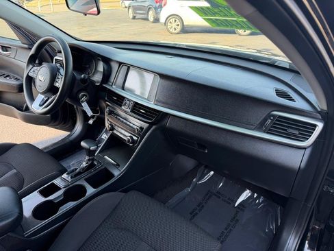 Used 2019 Kia Optima LX FWD image 19