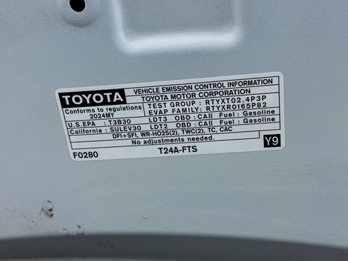 Used 2024 Toyota Grand Highlander XLE image 21