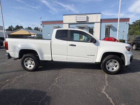 Used 2022 Chevrolet Colorado W/T RWD image 8