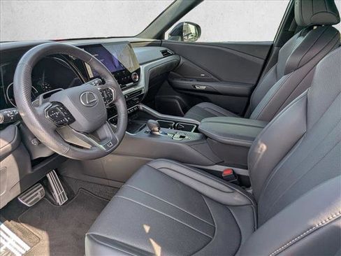 Used 2025 Lexus TX 500h AWD w/ Technology Package image 14