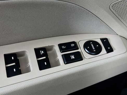 Used 2017 Hyundai Elantra Value Edition image 18