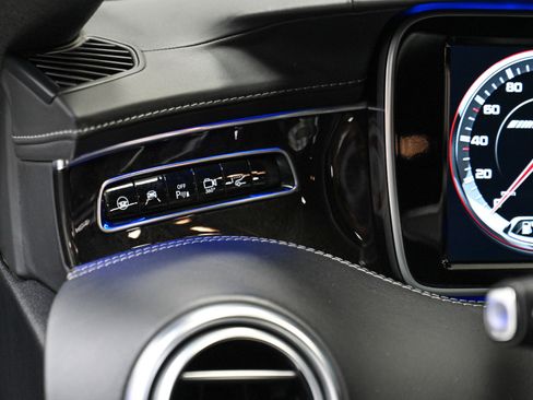 Used 2016 Mercedes-Benz S 63 AMG 4MATIC Coupe image 9