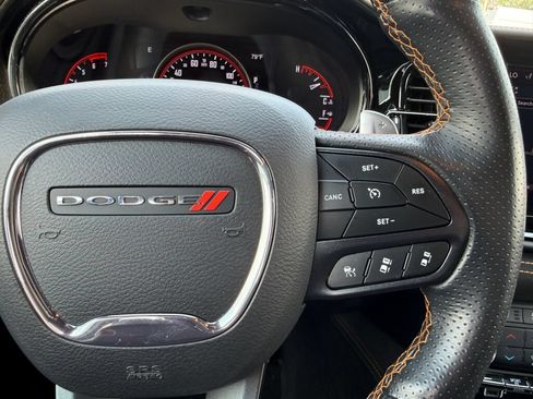 Used 2023 Dodge Durango R/T w/ Hemi Orange Plus Package AWD/4WD image 17