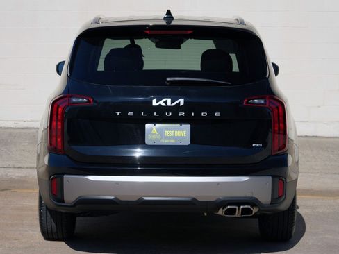 Used 2025 Kia Telluride S image 51