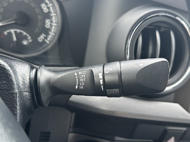 Used 2019 Toyota Tacoma TRD Sport RWD image 27