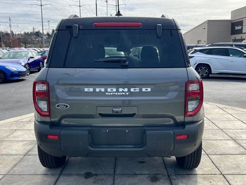 Used 2025 Ford Bronco Sport Outer Banks w/ Outer Banks Tech Package+ AWD/4WD image 8