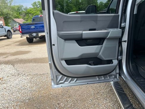Used 2023 Ford F350 XLT w/ Camper Package AWD/4WD image 15