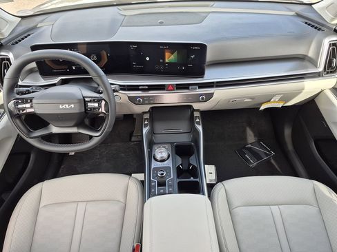 New 2026 Kia Sorento EX AWD/4WD image 13