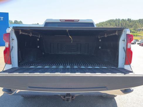 Used 2021 Chevrolet Silverado 1500 LT w/ Work Truck Package AWD/4WD image 31