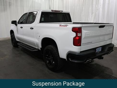 Used 2022 Chevrolet Silverado 1500 Custom Trail Boss AWD/4WD image 5