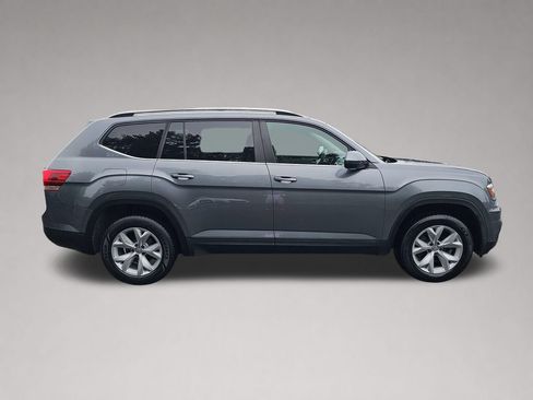 Used 2018 Volkswagen Atlas S FWD image 3