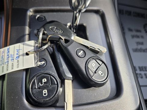 Used 2011 Subaru Impreza 2.5i image 18