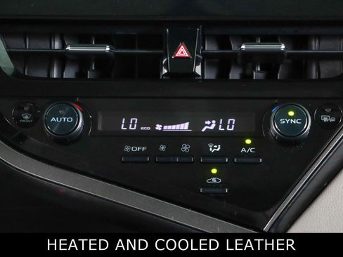 Used 2022 Toyota Camry XLE w/ Navigation Package image 20