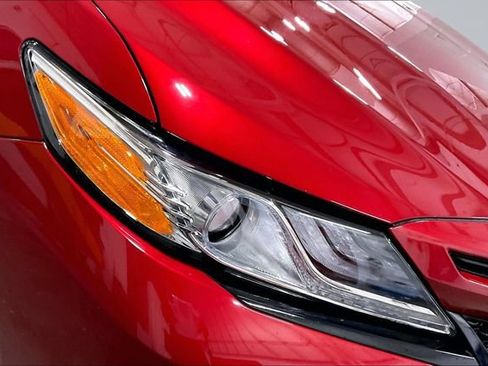 Used 2020 Toyota Camry XSE w/ Blackout Package FWD image 29