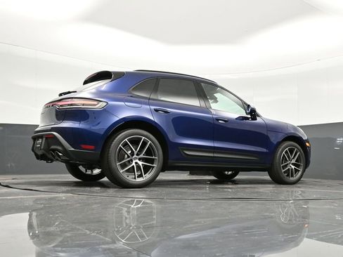 New 2026 Porsche Macan image 38