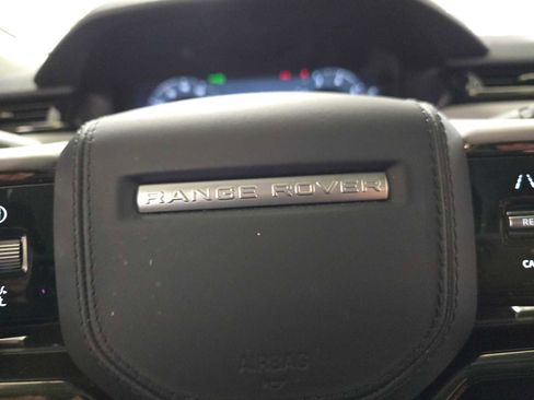 Certified 2025 Land Rover Range Rover Velar S image 23