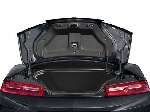 Used 2016 Chevrolet Camaro LT w/ Technology Package image 15