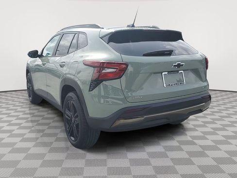 Used 2025 Chevrolet Trax ACTIV image 4