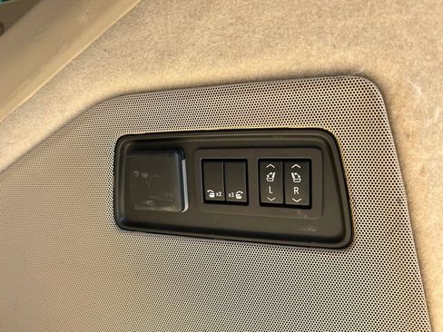 Used 2024 Cadillac Escalade ESV Premium Luxury w/ LPO, Floor Liner Package AWD/4WD image 49