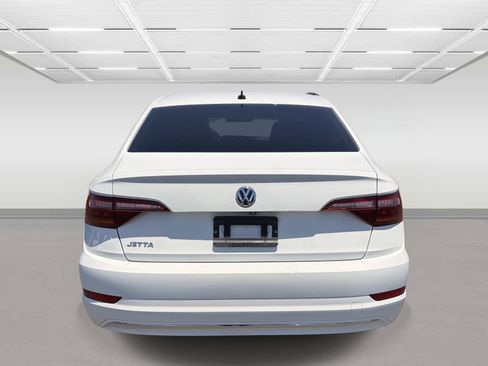 Used 2019 Volkswagen Jetta S w/ Driver Assistance Package FWD image 4