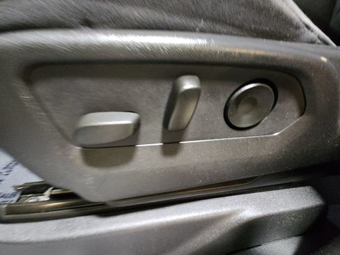 Certified 2023 Chevrolet Silverado 1500 LT AWD/4WD image 15