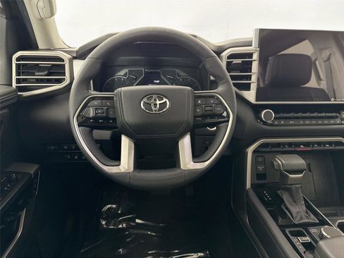 Used 2023 Toyota Tundra Limited w/ Power Package AWD/4WD image 32