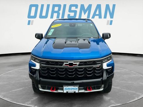 Used 2022 Chevrolet Silverado 1500 ZR2 image 2