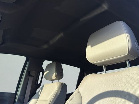 Used 2021 GMC Sierra 1500 SLT image 10