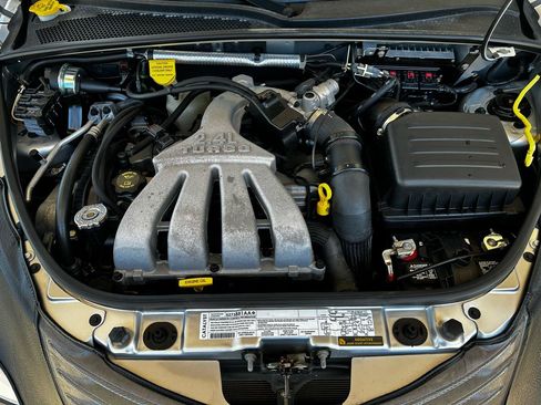 Used 2005 Chrysler PT Cruiser GT FWD image 31