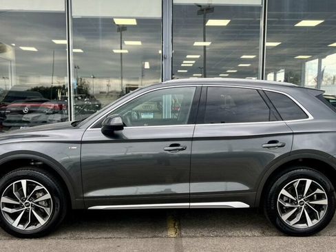 Used 2024 Audi Q5 2.0T Premium Plus w/ Premium Plus Package AWD/4WD image 33