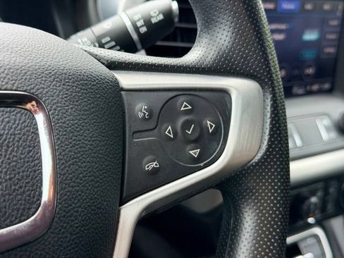 Used 2021 GMC Acadia SLE w/ Driver Convenience Package AWD/4WD image 11
