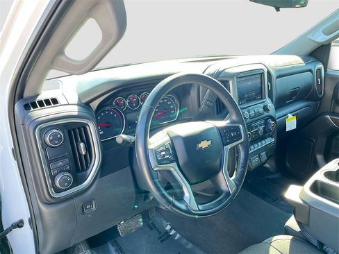 Used 2019 Chevrolet Silverado 1500 LT w/ All-Star Edition image 9