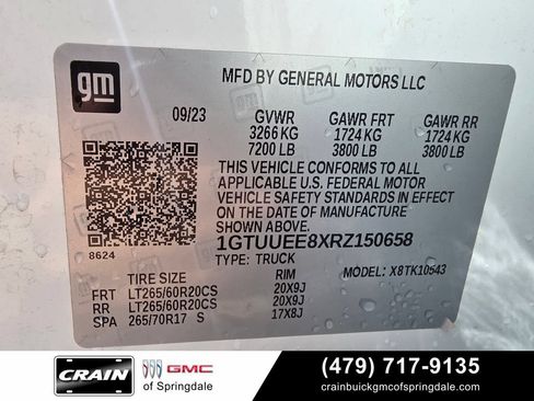Used 2024 GMC Sierra 1500 AT4 w/ Technology Package AWD/4WD image 33