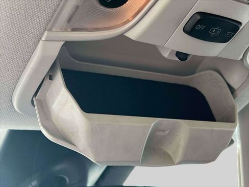 Certified 2022 Toyota Prius Prime LE FWD image 29