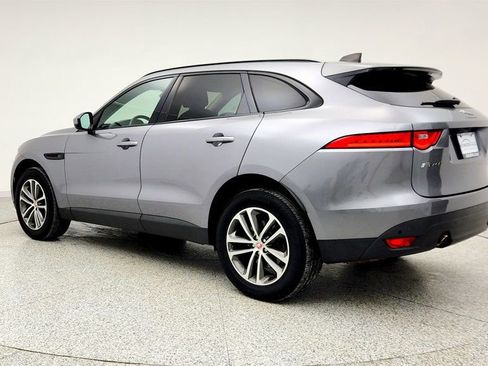 Used 2020 Jaguar F-PACE Premium image 7