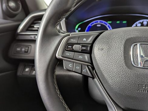 Used 2019 Honda Insight Touring image 30