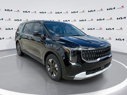 New 2026 Kia Carnival LXS