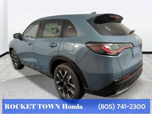 New 2026 Honda HR-V EX-L image 2