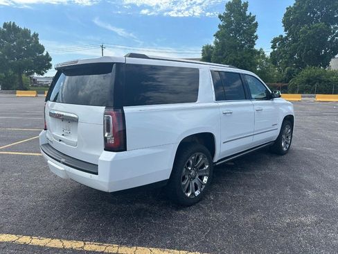 Used 2016 GMC Yukon XL Denali w/ Open Road Package AWD/4WD image 5