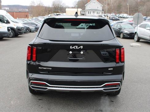 Used 2023 Kia Sorento SX image 7