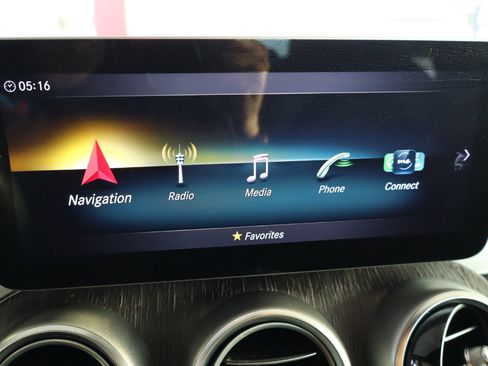 Used 2019 Mercedes-Benz C 300 4MATIC Sedan image 26