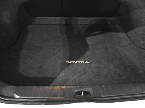 Used 2024 Nissan Sentra S image 29