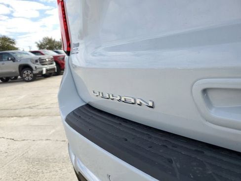 New 2026 GMC Yukon XL Denali w/ Sun & Power Step Package AWD/4WD image 8