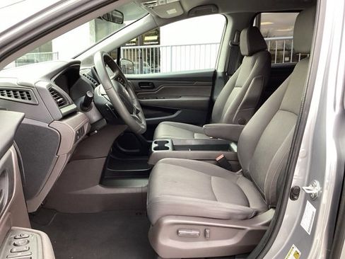 Used 2022 Honda Odyssey LX image 10