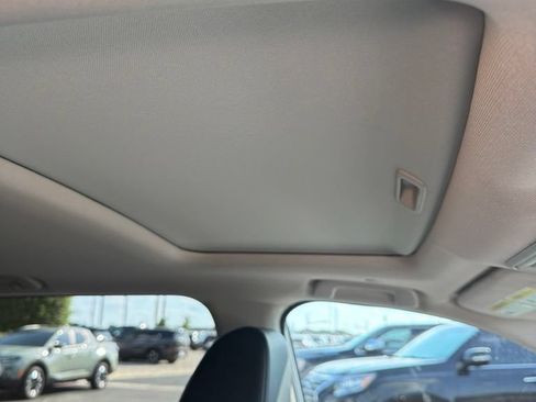 Used 2023 Honda CR-V EX-L image 12