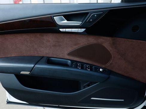 Used 2014 Audi A8 L TDI w/ Premium Package image 53