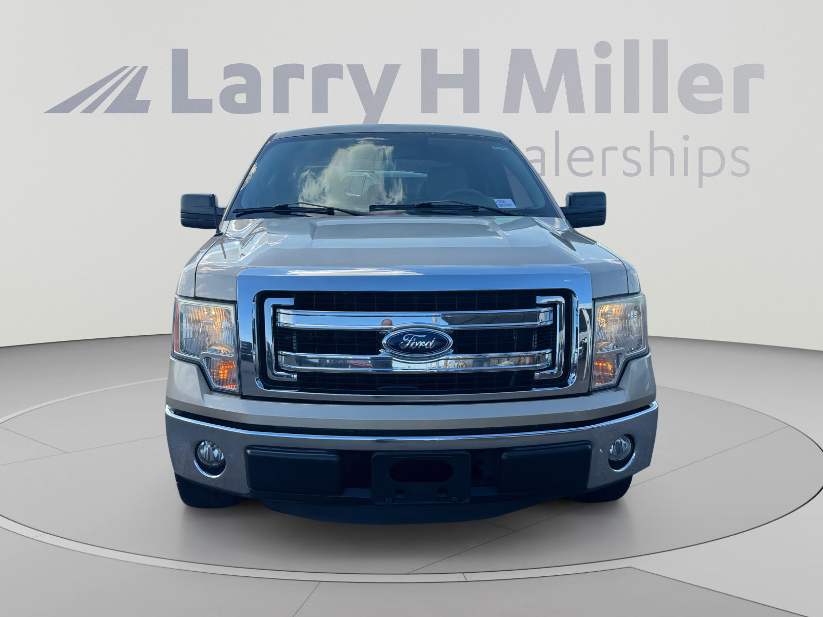 Used 2014 Ford F150 XLT RWD image 8