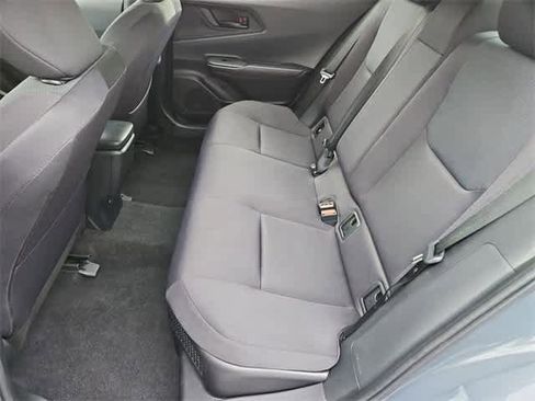 Used 2024 Toyota Prius LE image 17