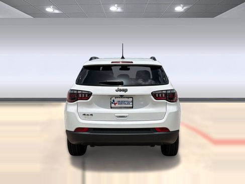 New 2026 Jeep Compass Latitude AWD/4WD image 10